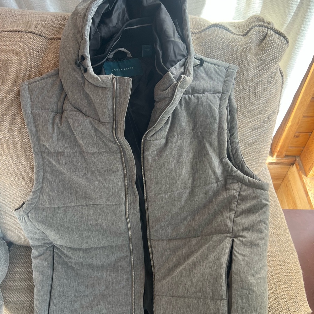 Perry Ellis Gray Puffer Vest with Hood